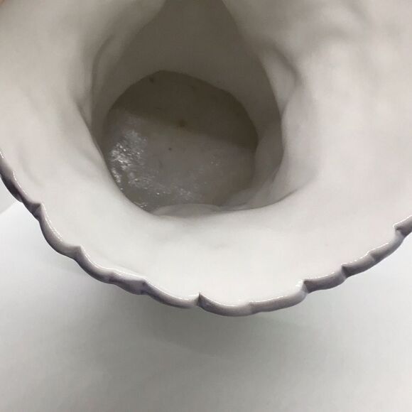 Vintage M. Requena Porcelain Dove Vase - Picture 3 of 7